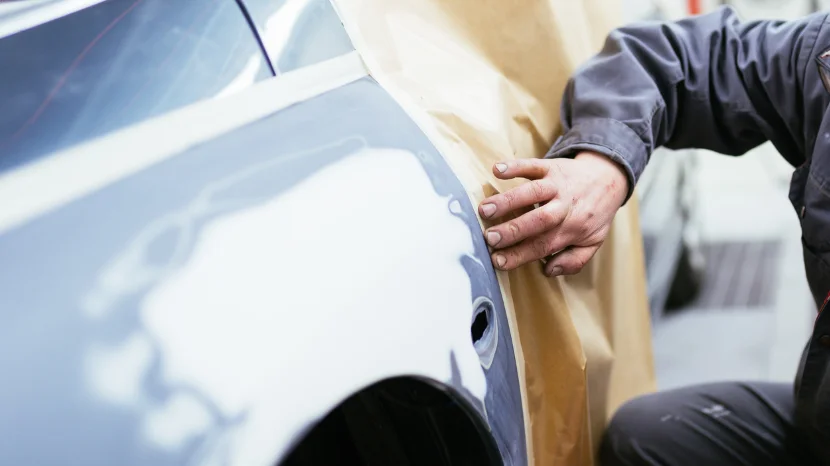 Reparación de fibra de vidrio automotriz en Tepic