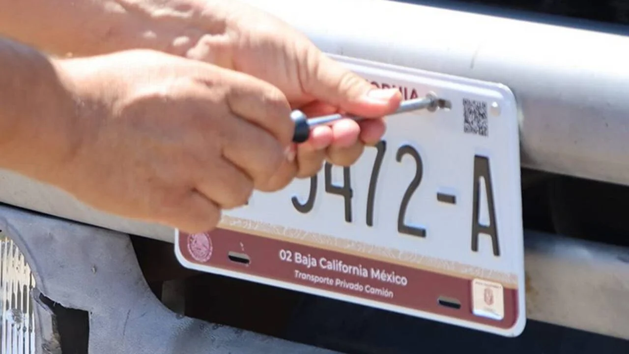 Altas y bajas de placas en Aguascalientes